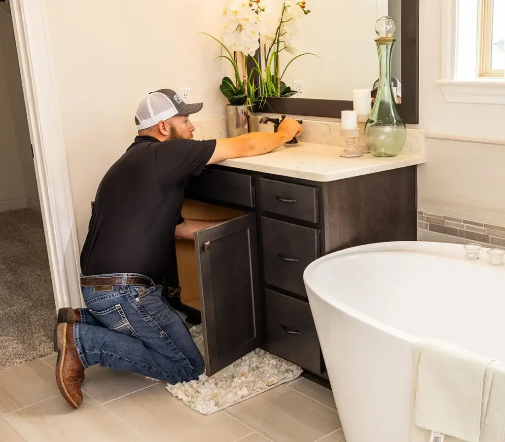 Plumbing Skilled Technician